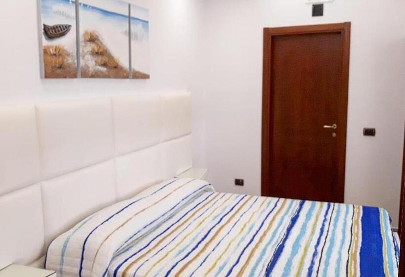 פנסיון Re Vincy   Affittacamere