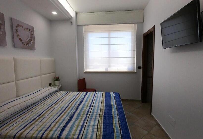 פנסיון Re Vincy   Affittacamere