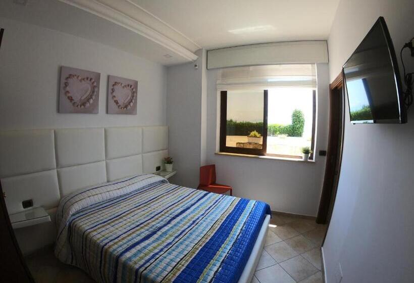 פנסיון Re Vincy   Affittacamere