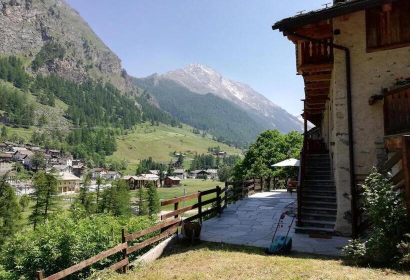 פנסיון Vers Le Bois