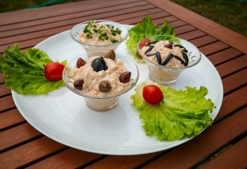 بنسيون Vila Victor   Adults Only