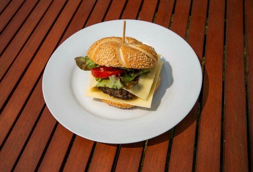 بنسيون Vila Victor   Adults Only