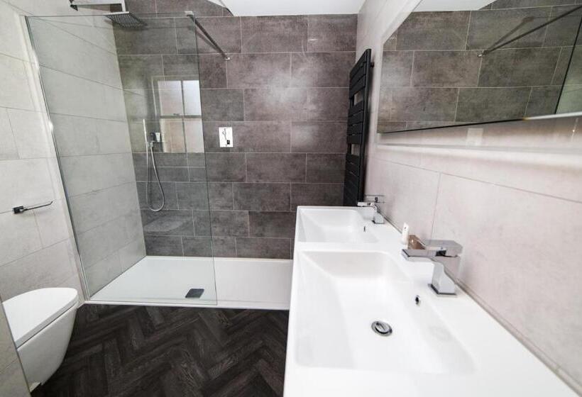 The Hugo   Hotel Concept Canterbury