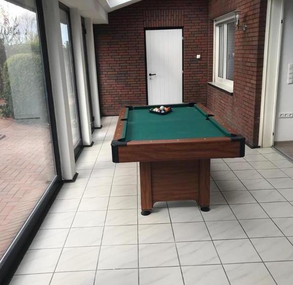 فندق صغير Apartments Benser Hof