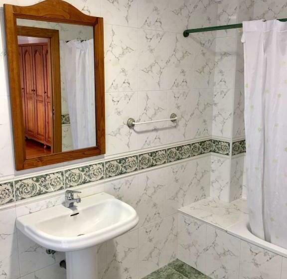 هاستل Posada Adela