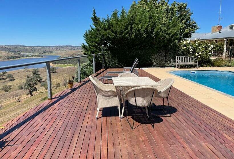 Amazing Views Pet Friendly Bed And Breakfast