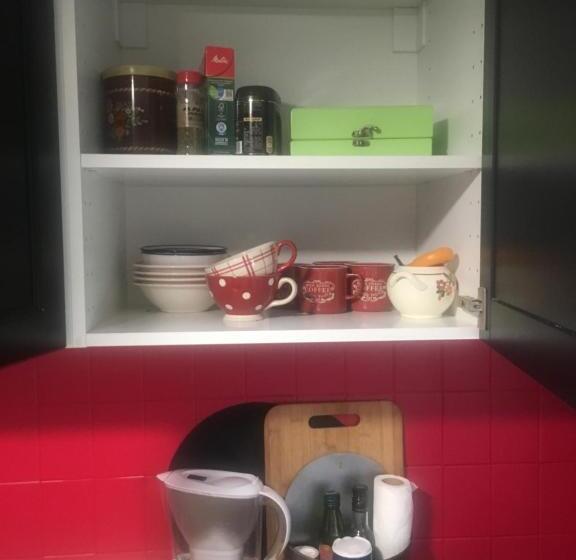 ベッドアンドブレックファースト Au Merlenchanteur