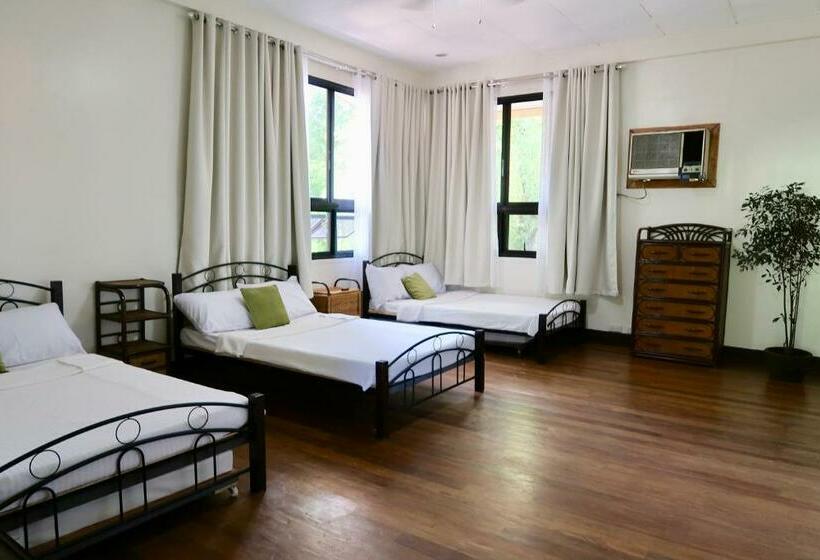 تختخواب و صبحانه Balay 8 Suites