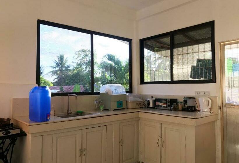 تختخواب و صبحانه Balay 8 Suites