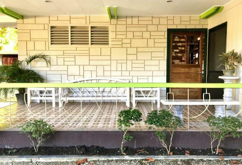 تختخواب و صبحانه Balay 8 Suites