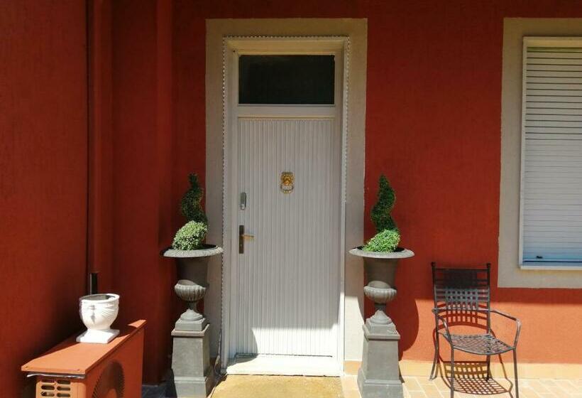 住宿加早餐  Bellaria