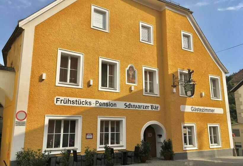 צימר Gasthof Pension Schwarzer Bär