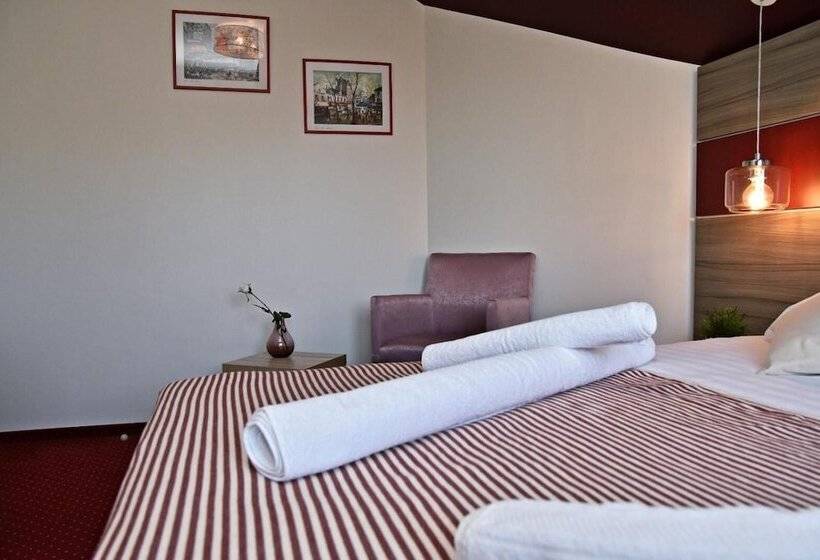 Bed and Breakfast Greenwood Residence