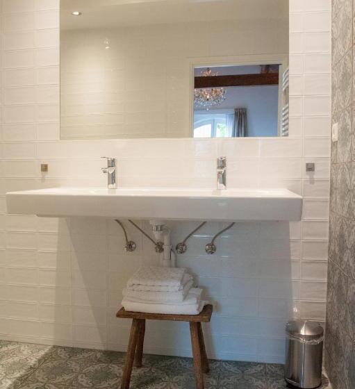 مبيت وإفطار Het Suikerpandje