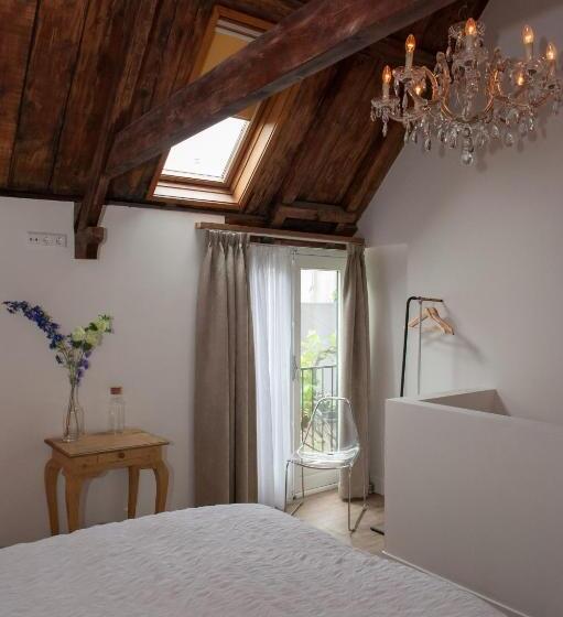 مبيت وإفطار Het Suikerpandje