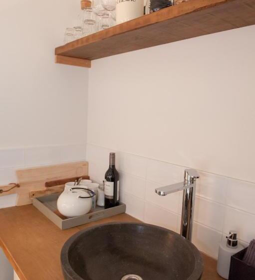 مبيت وإفطار Het Suikerpandje