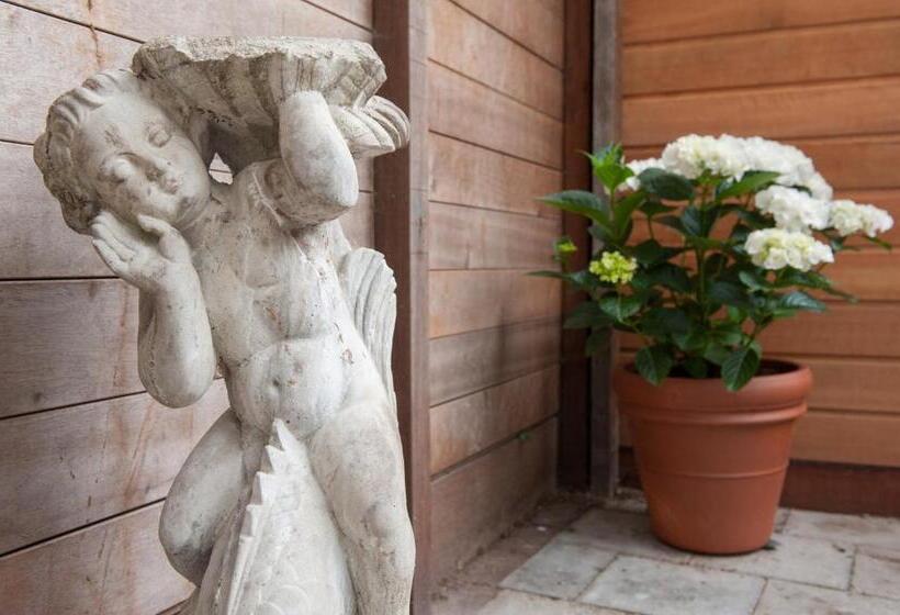 مبيت وإفطار Het Suikerpandje