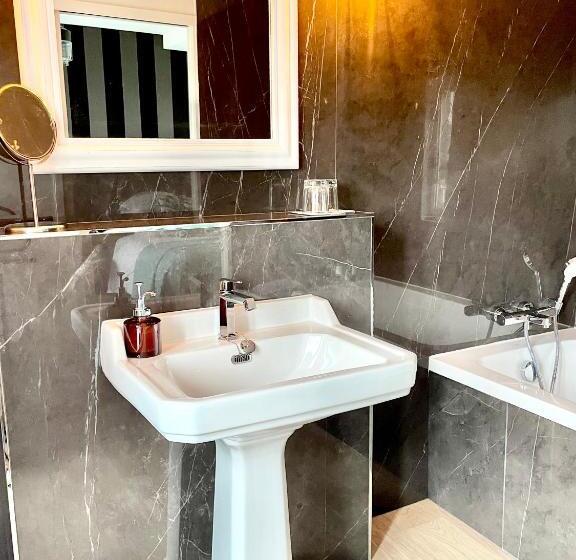 مبيت وإفطار La Maison Gervaiserie & Spa