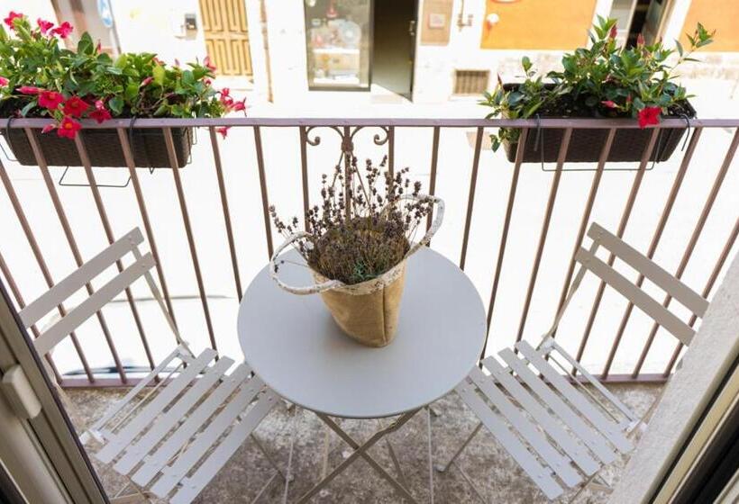 住宿加早餐  La Torre Del Tempo