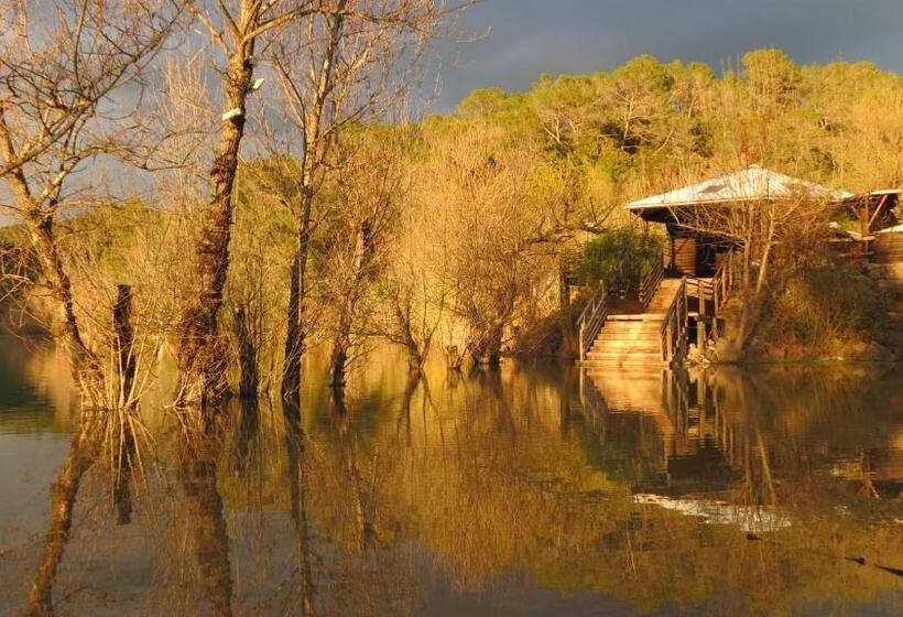 مبيت وإفطار Le Castellas Du Pic St Loup