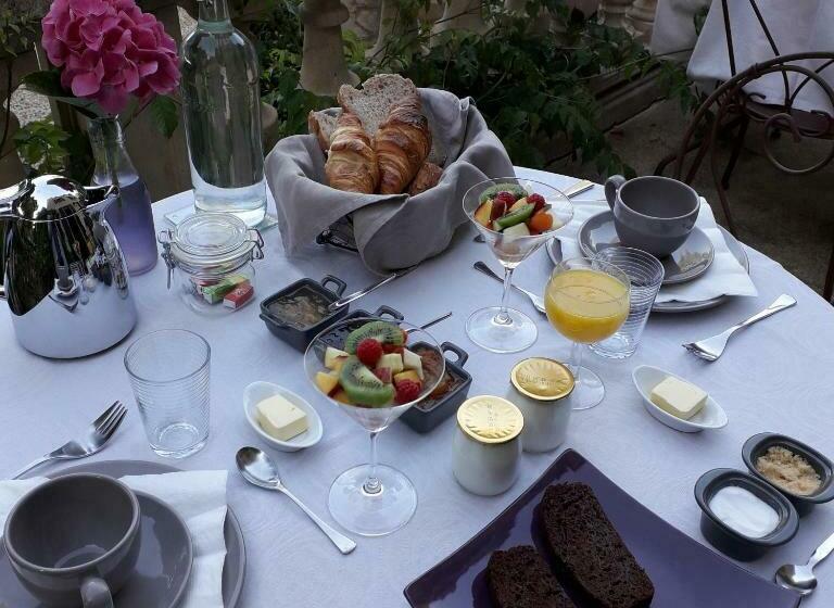 Bed and Breakfast Le Manoir Des Tuileries