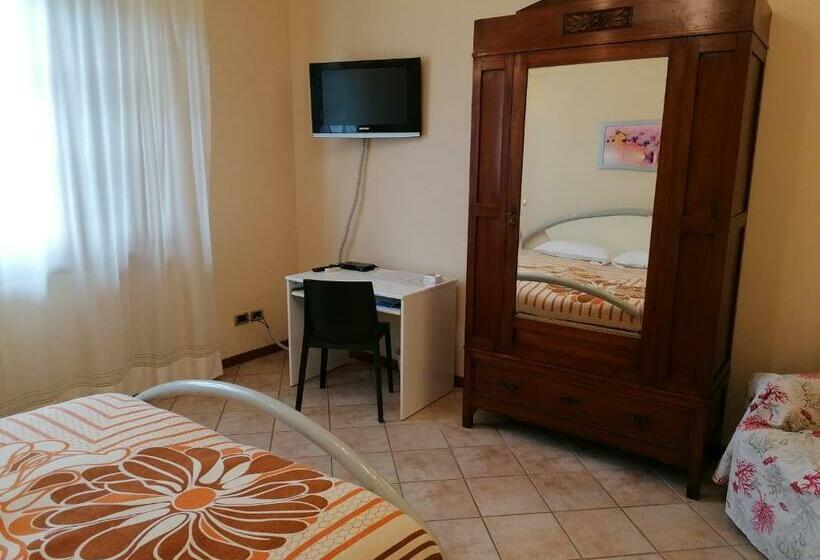 住宿加早餐 Mansarda Sulla Francigena