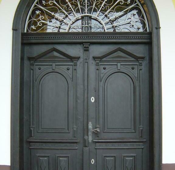 צימר Nitt Pince és Panzió