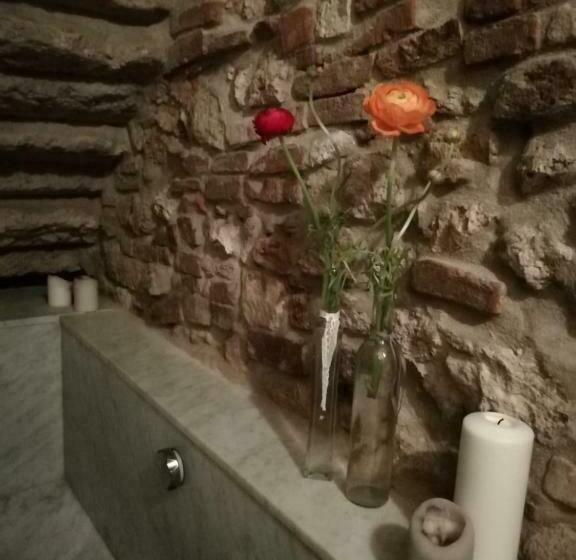 Bed and Breakfast Poesia 74