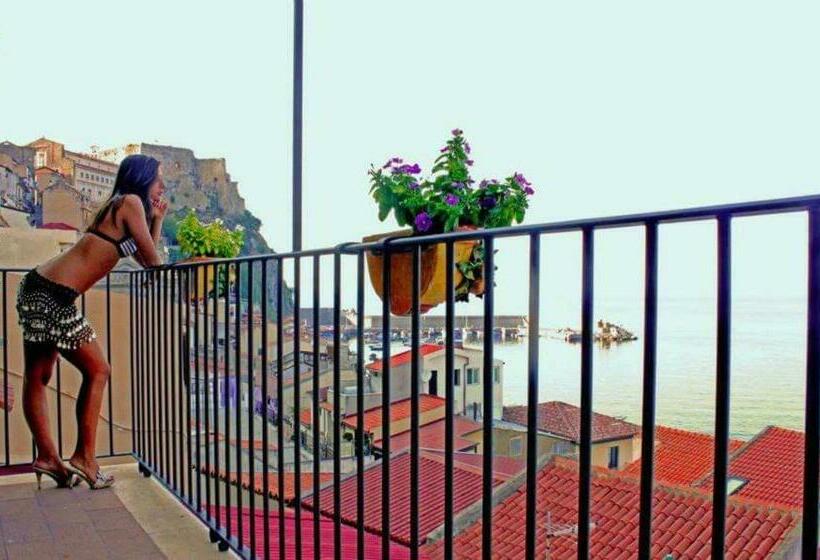 צימר Romeo E Giulietta Scilla