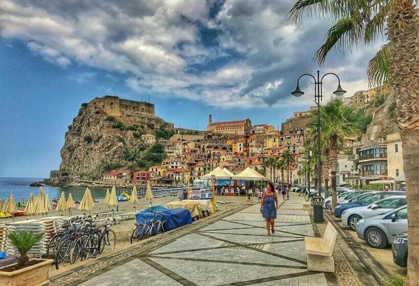 צימר Romeo E Giulietta Scilla