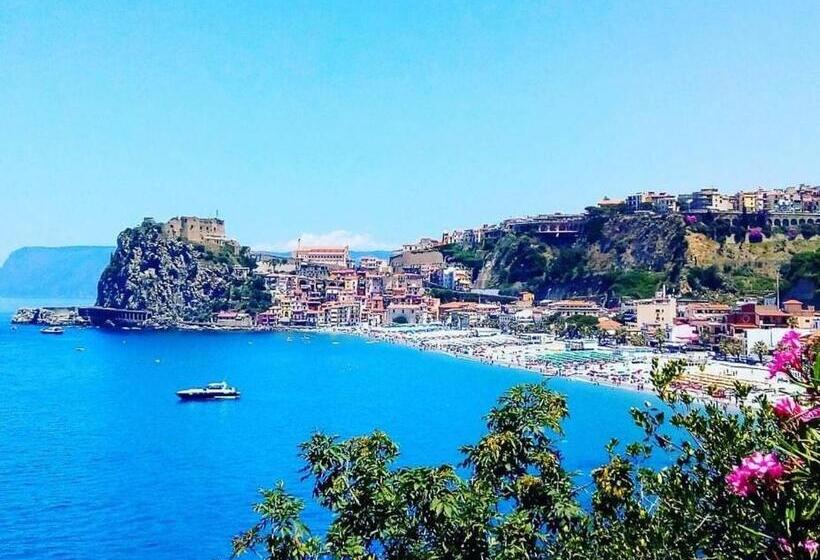 צימר Romeo E Giulietta Scilla