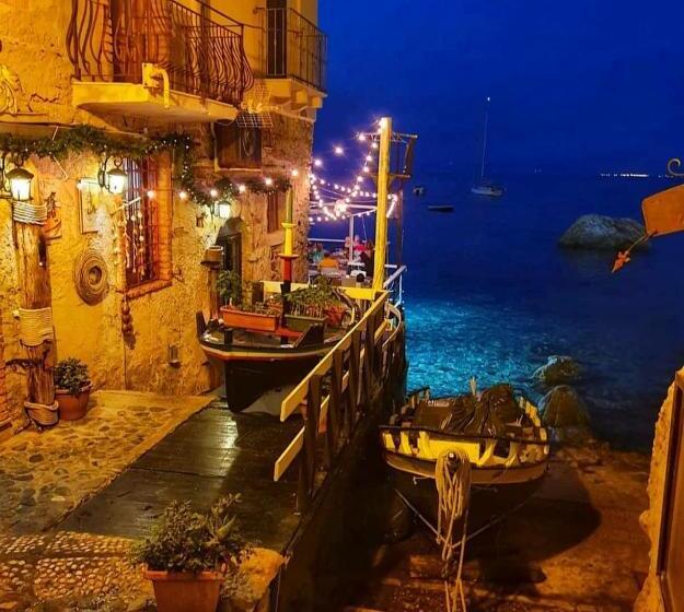 צימר Romeo E Giulietta Scilla