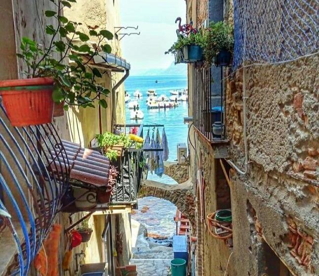 צימר Romeo E Giulietta Scilla