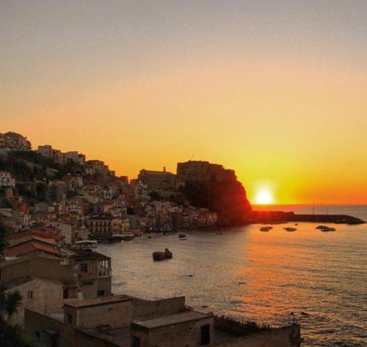 צימר Romeo E Giulietta Scilla