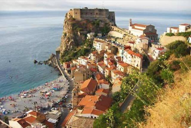 צימר Romeo E Giulietta Scilla