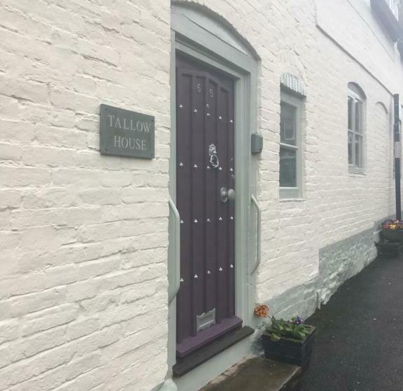 مبيت وإفطار Tallow House