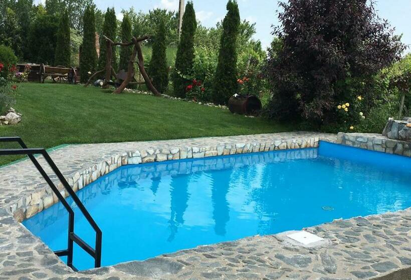 ベッドアンドブレックファースト Wineyards Salin