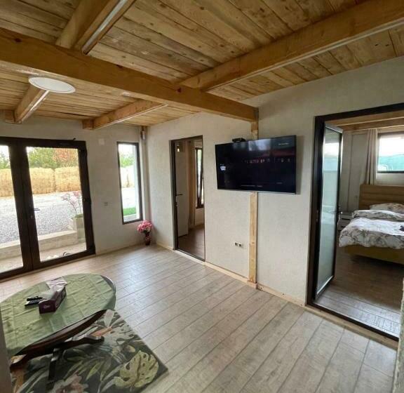 ベッドアンドブレックファースト Wineyards Salin