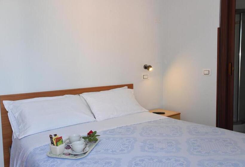 בית מלון כפרי Albergo La Rosetta