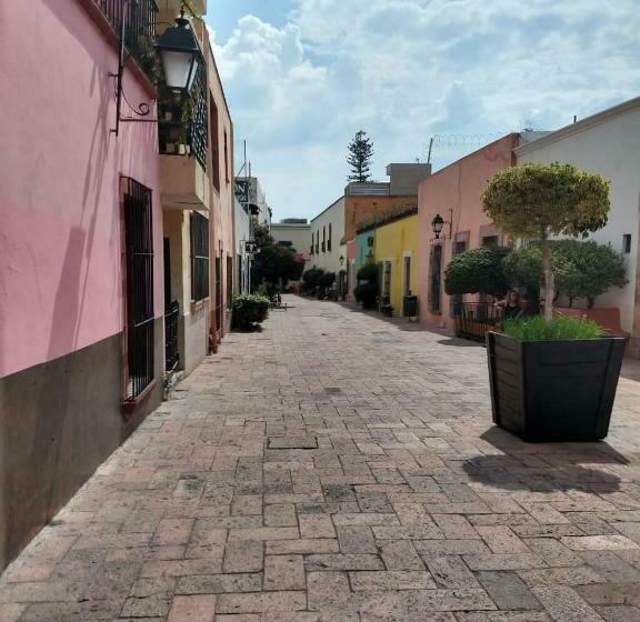 Отель Cuauhtemoc