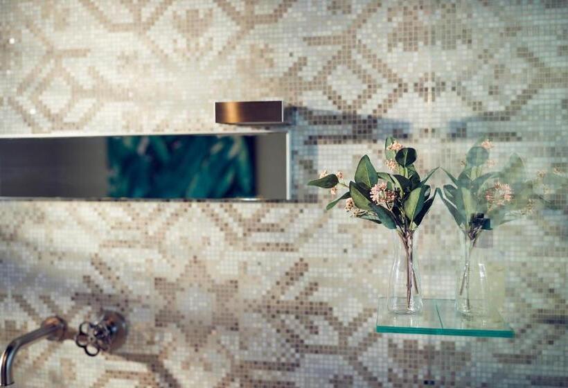 فندق Huisjes Aan De Amstel   Your Home Away From Home