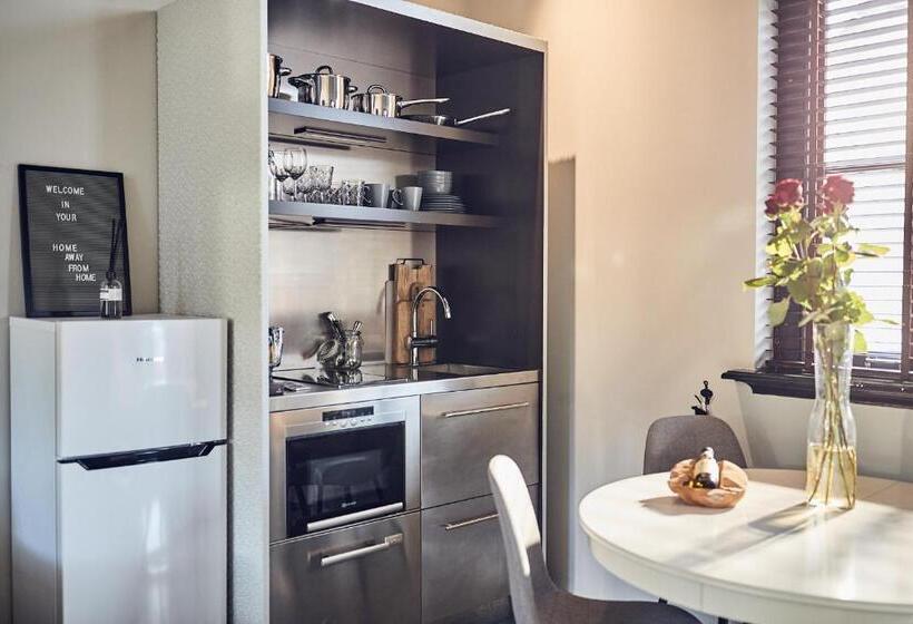 בית מלון כפרי Huisjes Aan De Amstel   Your Home Away From Home