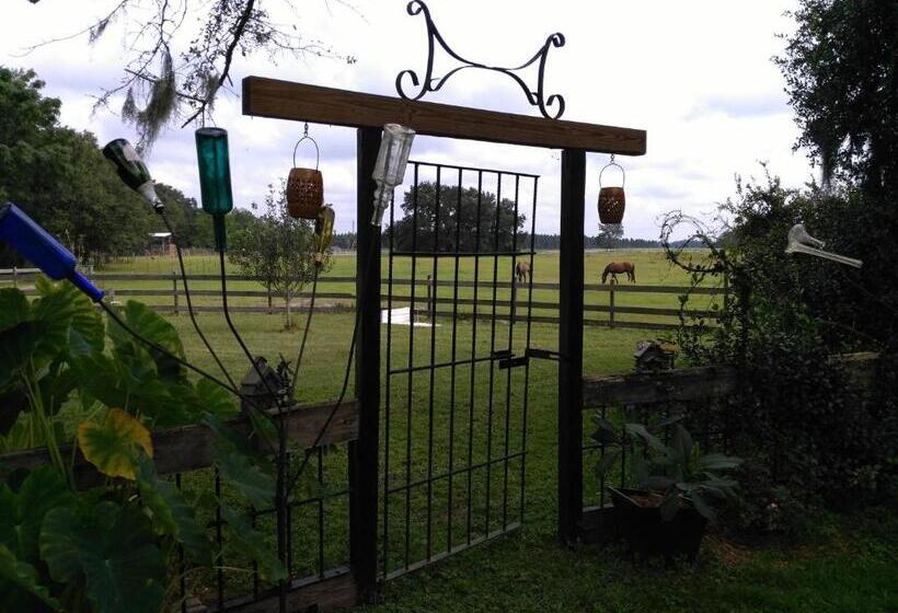 فندق Kokomo Farms