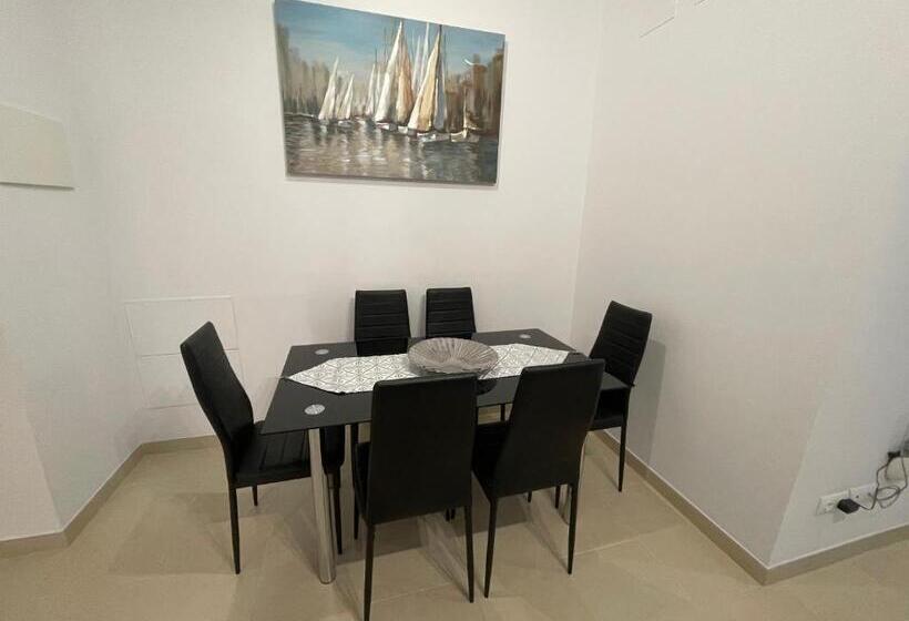 בית מלון כפרי Royal Suites Estepona