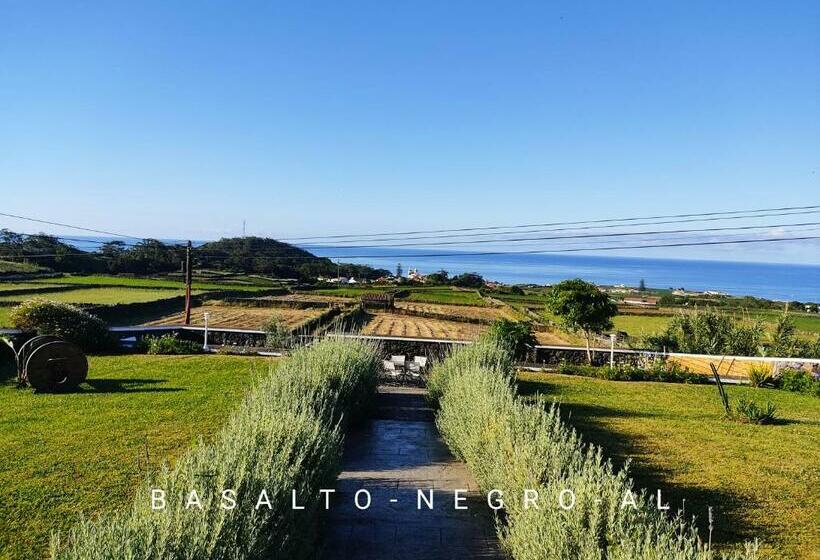 פנסיון Basalto Negro Al