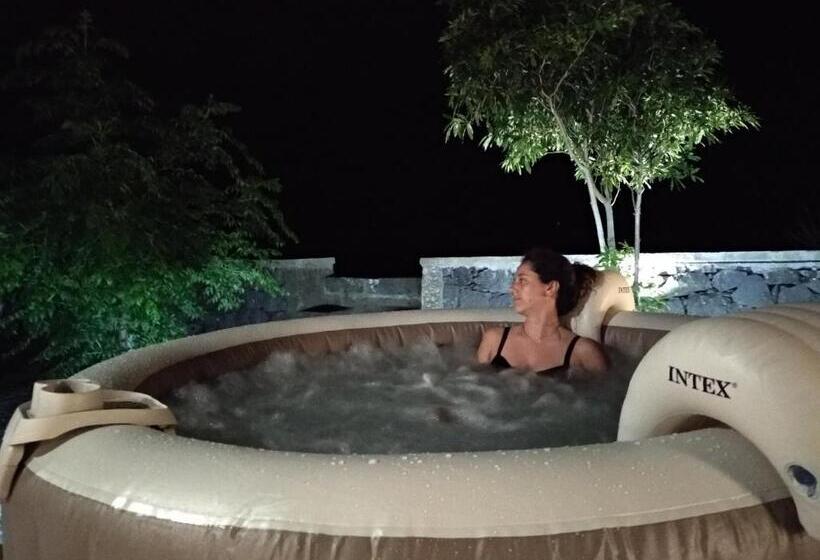 פנסיון Basalto Negro Al