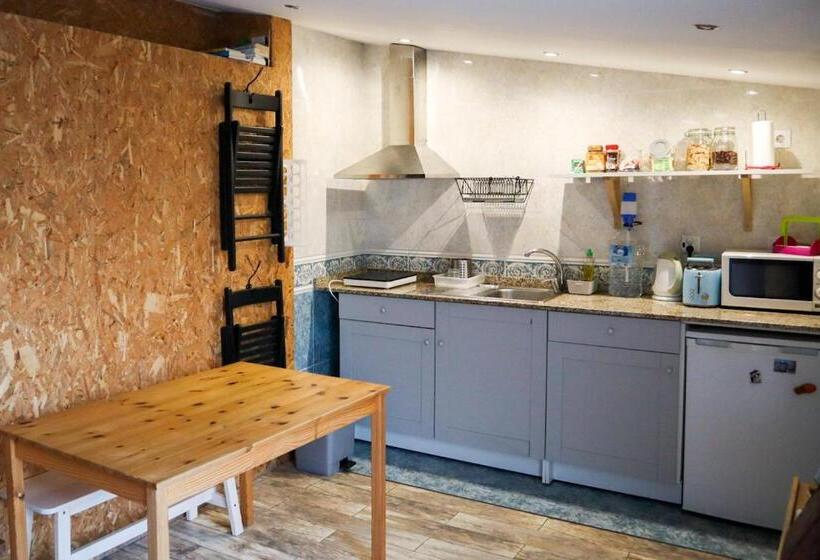 بنسيون Casa Fragosa   Alojamento Local