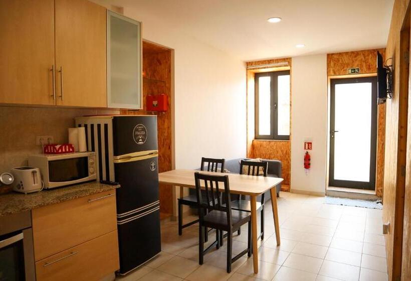 بنسيون Casa Fragosa   Alojamento Local