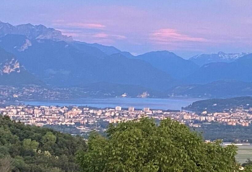 ペンション Chalet Le Pré De La Dame