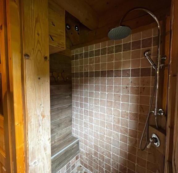 ペンション Chalet Le Pré De La Dame